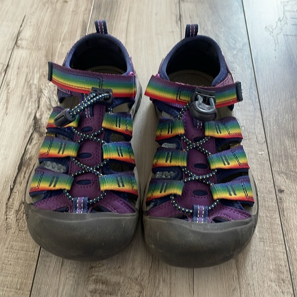 Keen Kids Newport Closed Toe Sandals Size 1 - Picture 3 of 7